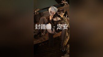 全程接听异地男友电话，边打电话边被操