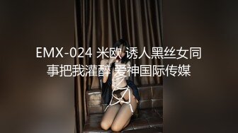 正面拍95小少妇的逼