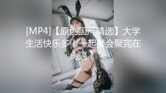 《台湾情侣泄密》可爱又听话的小女友还有点害羞 (1)