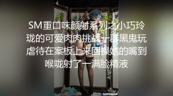 帮孕妇揉肚子，桌子上直接开操_2023-10-28_08-21-04