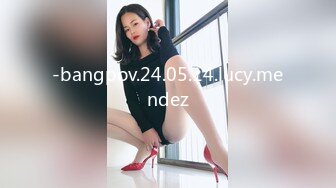 [MP4/ 298M] 胸前纹身性感十足美女玩SM绑在架子上，性感吊带黑丝袜，项圈塞吸蛋舔菊