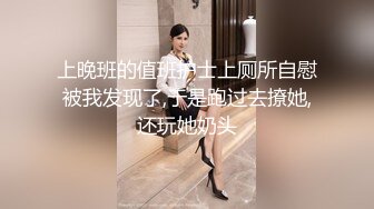 探花的小伙子深夜约妹黑色长裙妹，口交舔屌带上套坐上来，抬腿侧入抽插猛操，大幅度大力撞击