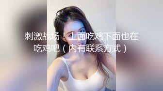 爆乳美女镜头自拍露乳头