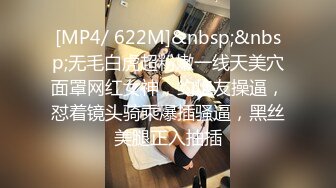 这么漂亮的长腿学生妹女朋友，让她穿上JK制服，画面有多美