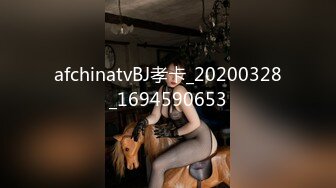 YC203黄色连衣裙美女！白色木耳边爱心内裤！